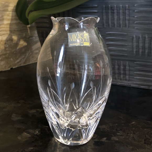 Mikasa Other - Mikasa Slovenia Glass Vase